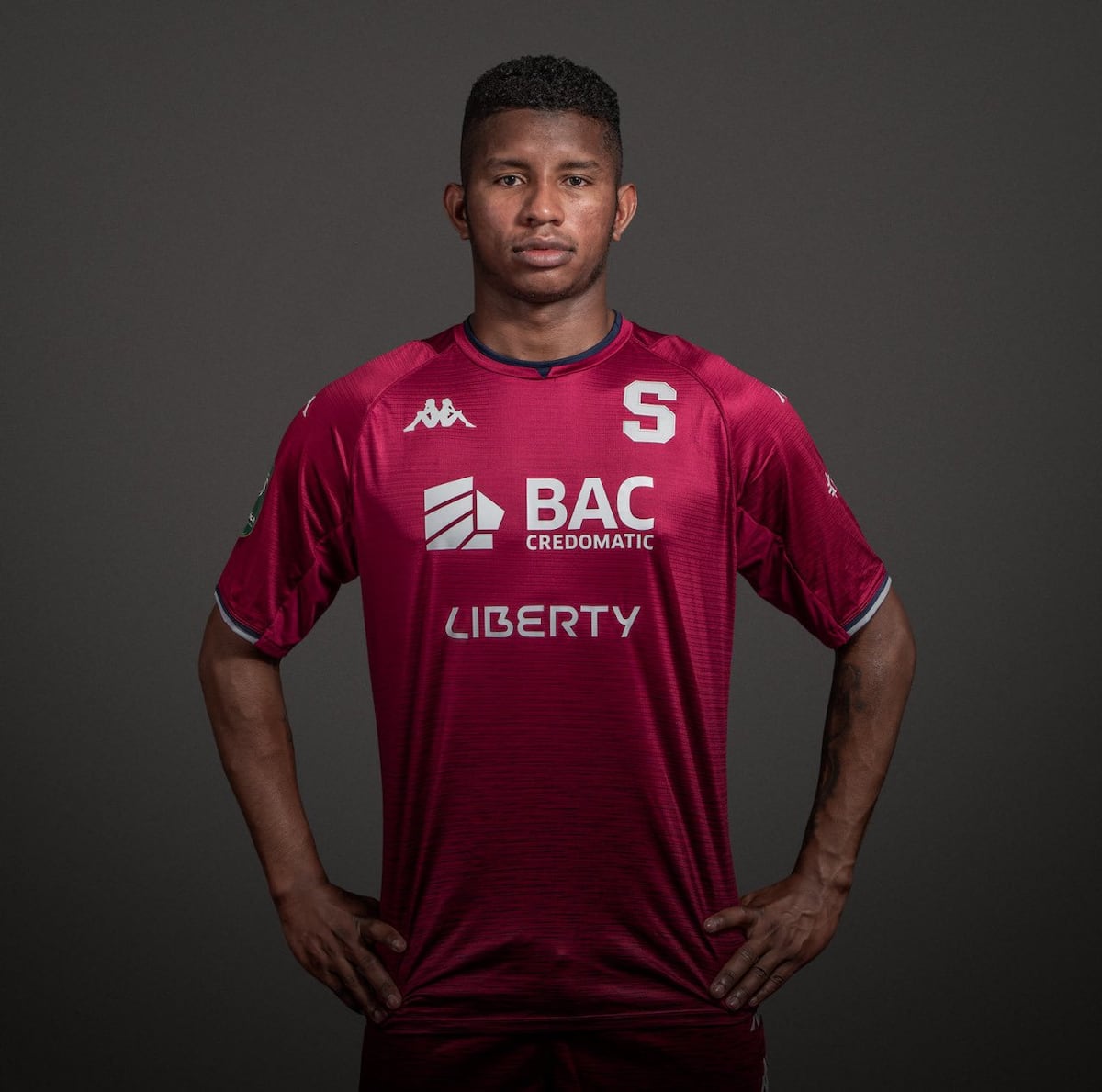 Al fin, Fidel Escobar podrá debutar con el Saprissa