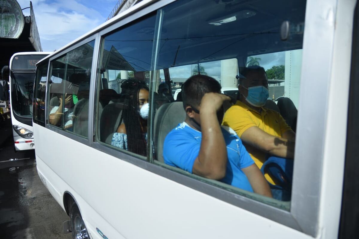 La ATTT evalúa que medida tomará con los conductores, pues algunos no aplicaron el distanciamiento