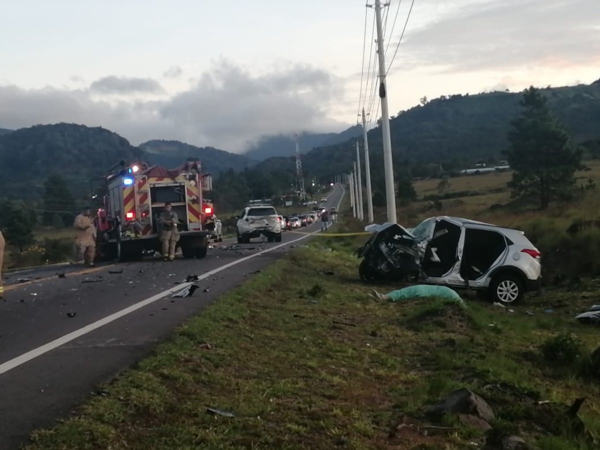 Una víctima fatal tras triple colisión en vía hacia Volcán en Chiriquí