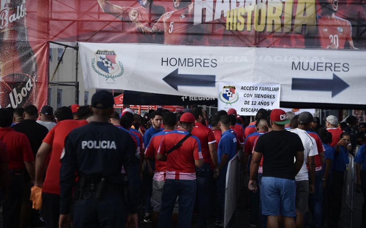 Ponen a la venta boletos para el duelo eliminatorio Panamá vs. Barbados