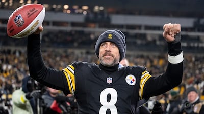 Aaron Rodgers anuncia su último año en la NFL y regresa con los Steelers
