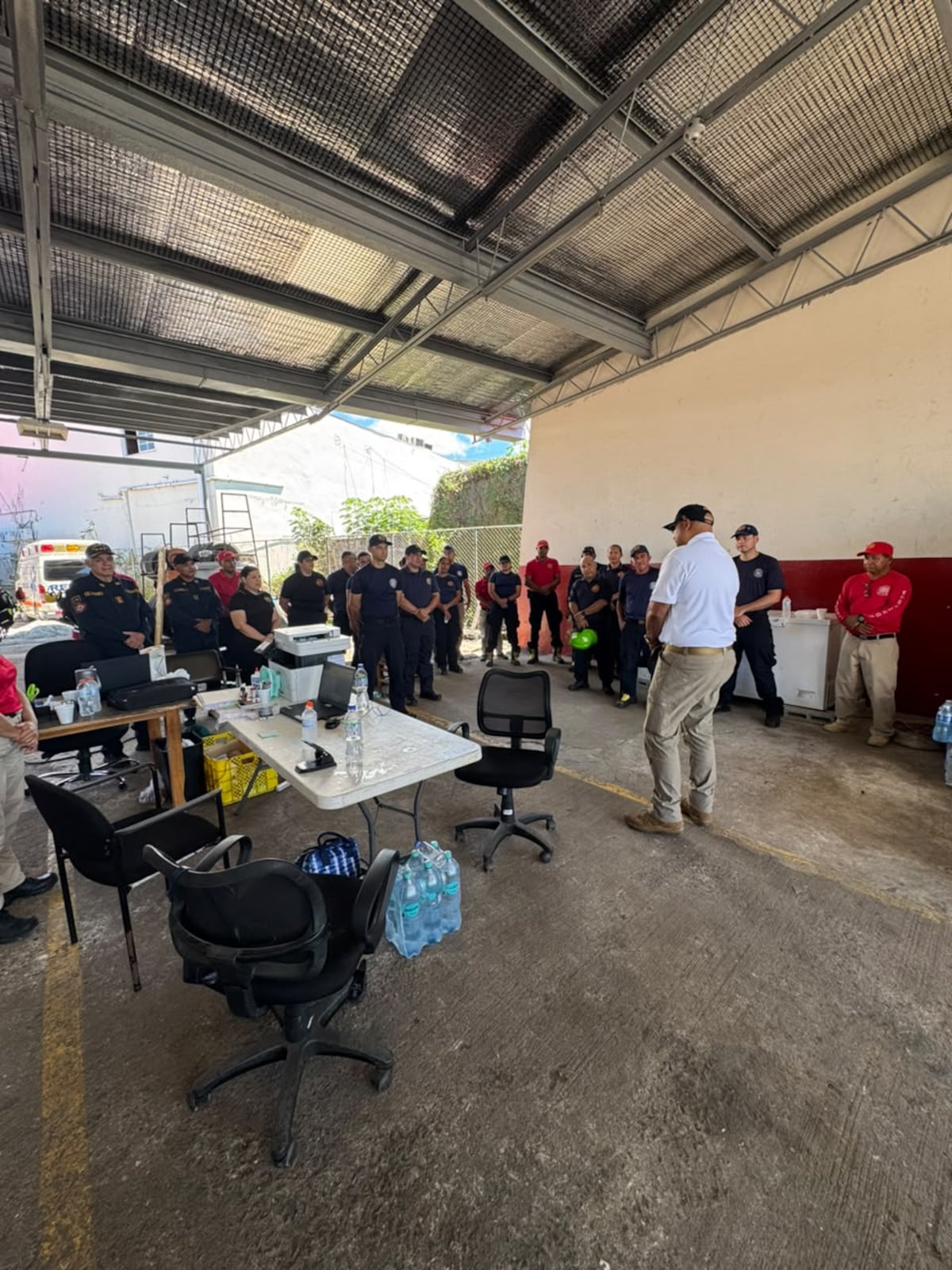 ¿Quién cuida a los bomberos después de enfrentar el terremoto del 9 de octubre en Panamá?