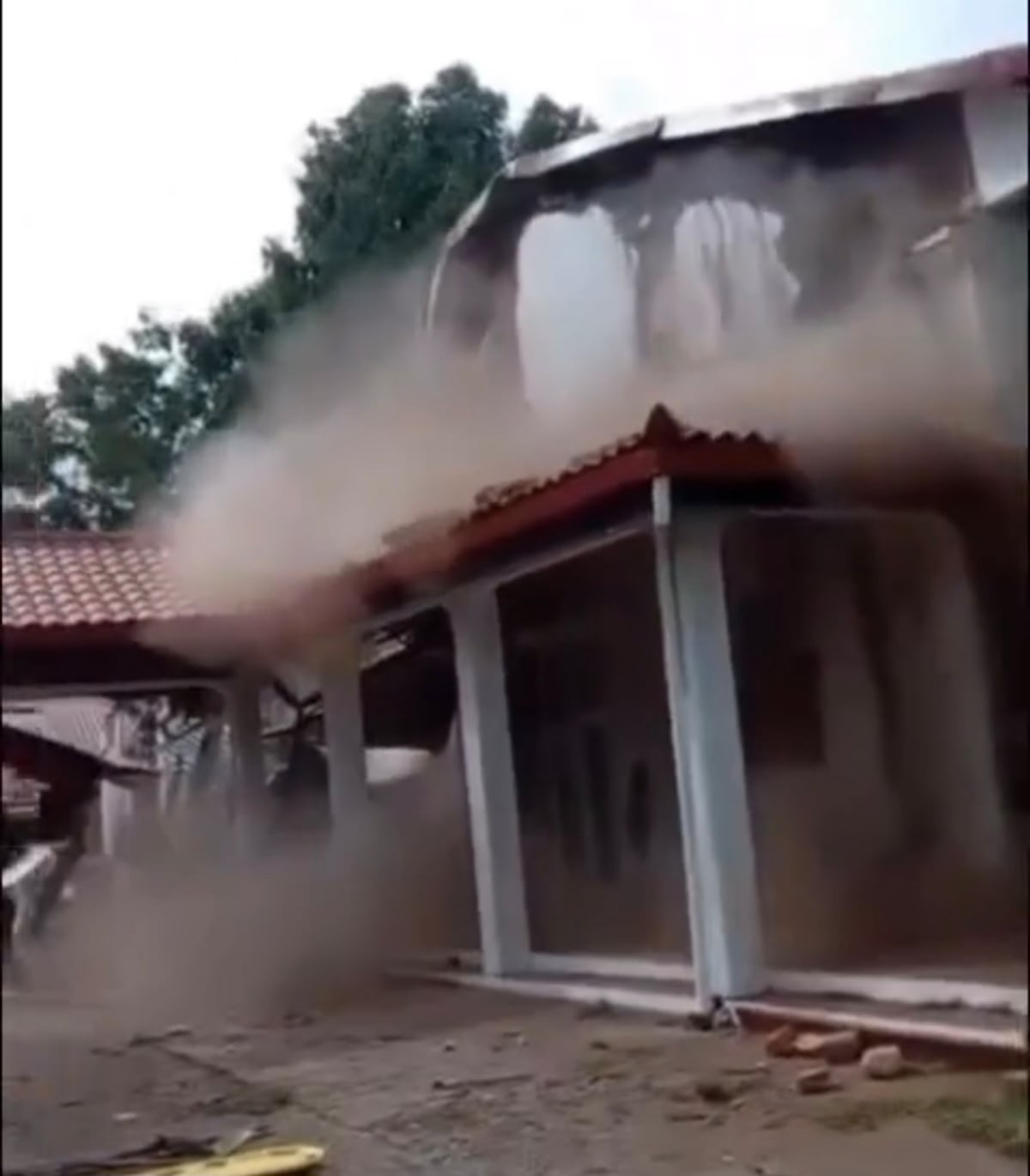 En estado de emergencia: así quedó Panamá tras el sismo de 7,5: sin personas fallecidas, 27 heridos, comunidades aisladas, 419 escuelas afectadas, 300 evacuados en Isla Caña y Chilibre al 20% 