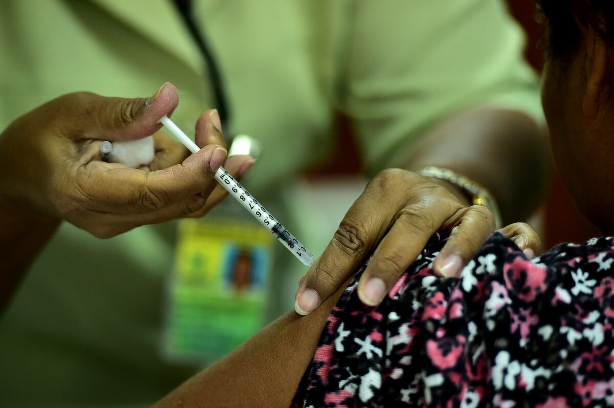 El 18 de julio llegarán a Panamá más dosis de vacunas contra la influenza  