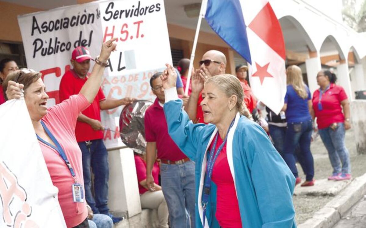 Entre amenazas e intimidaciones continúa el paro en el Santo Tomás 