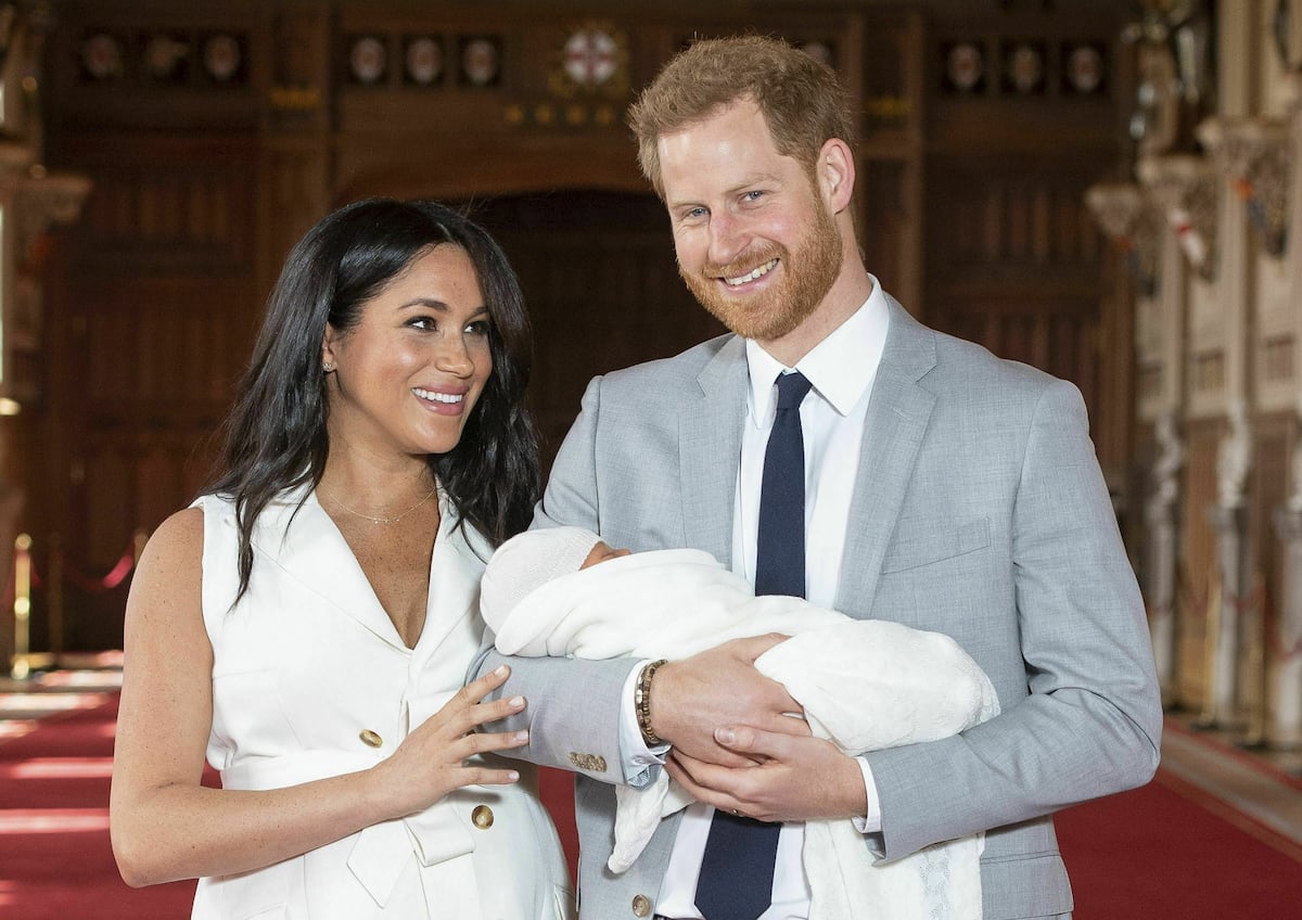 ¡Una de las imágenes más esperadas!  El príncipe Harry y Meghan presentan a su primer hijo 