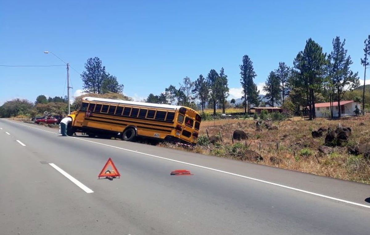 ¡CASI TERMINA EN TRAGEDIA! Otro accidente en la vía Boquete