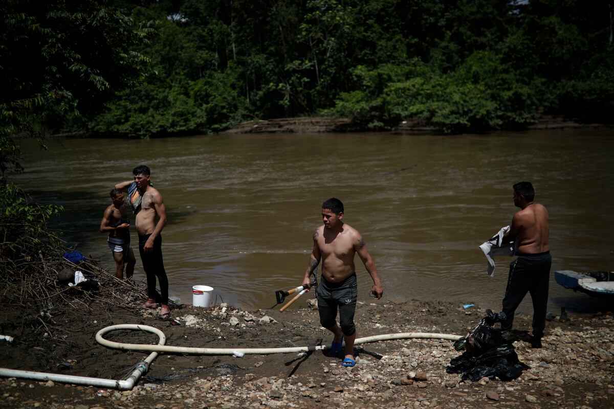 Unos 200 mil migrantes ya han pasado por Panamá