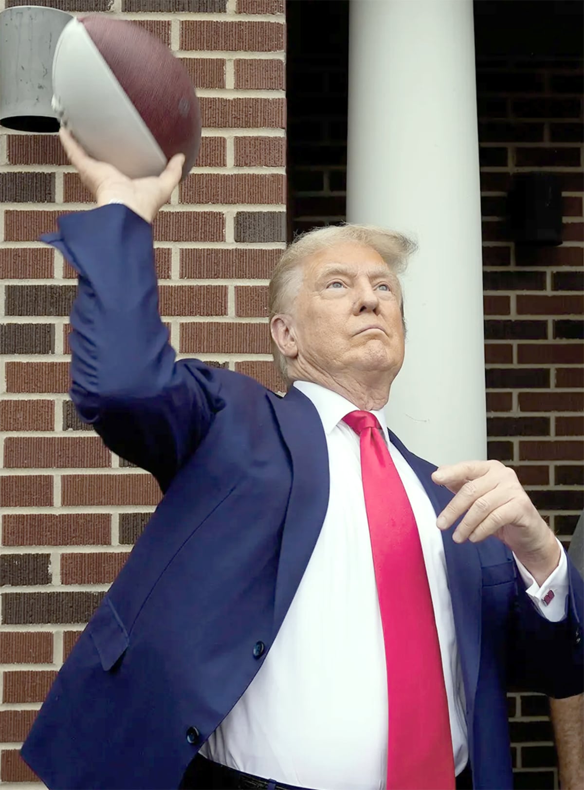 Donald Trump se mete hasta con el Super Bowl