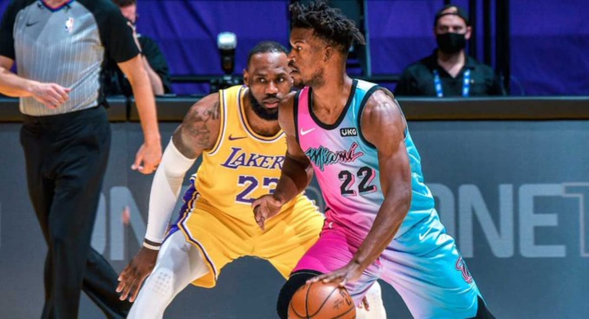 Los Lakers caen ante el Miami Heat y Westbrook anota triple doble en jornada de la NBA