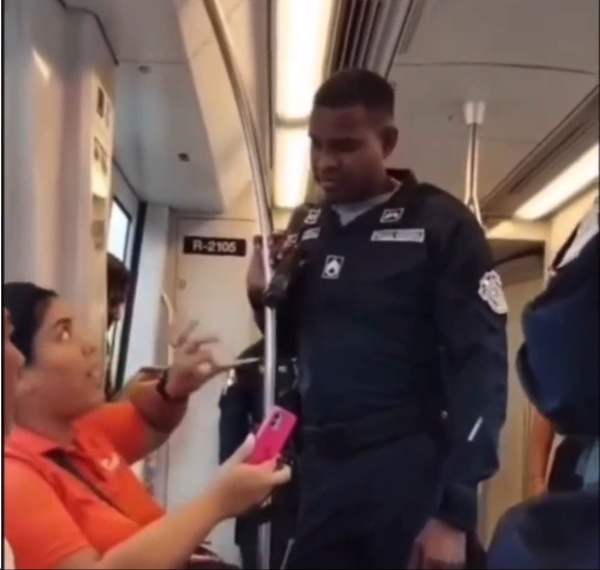 ‘No me voy a bajar, esto es un abuso’: Arroz con mango en el Metro de Panamá