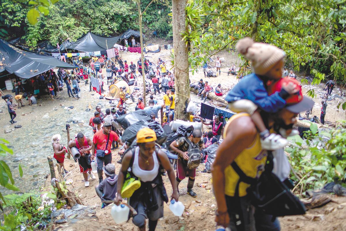 515 mil migrantes atravesaron la selva del Darién