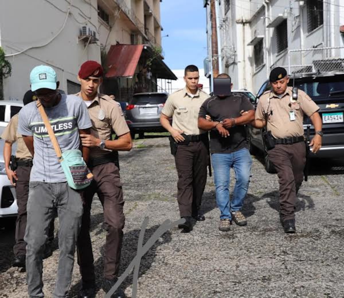 El problema de los ‘bien cuidado’ será atacado de raíz por la Policía Municipal 