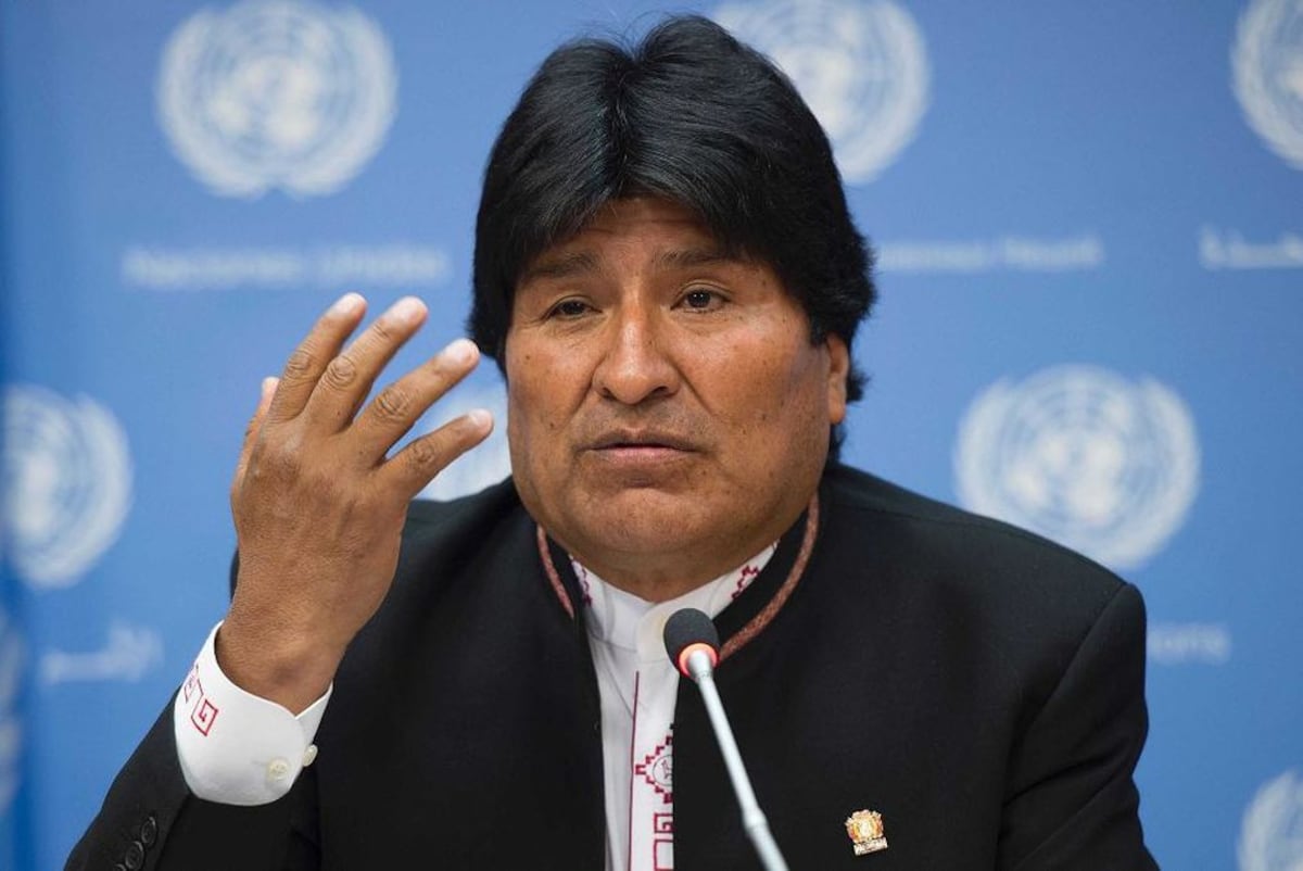 Evo Morales acepta ayuda internacional y suspende campaña electoral por incendios forestales