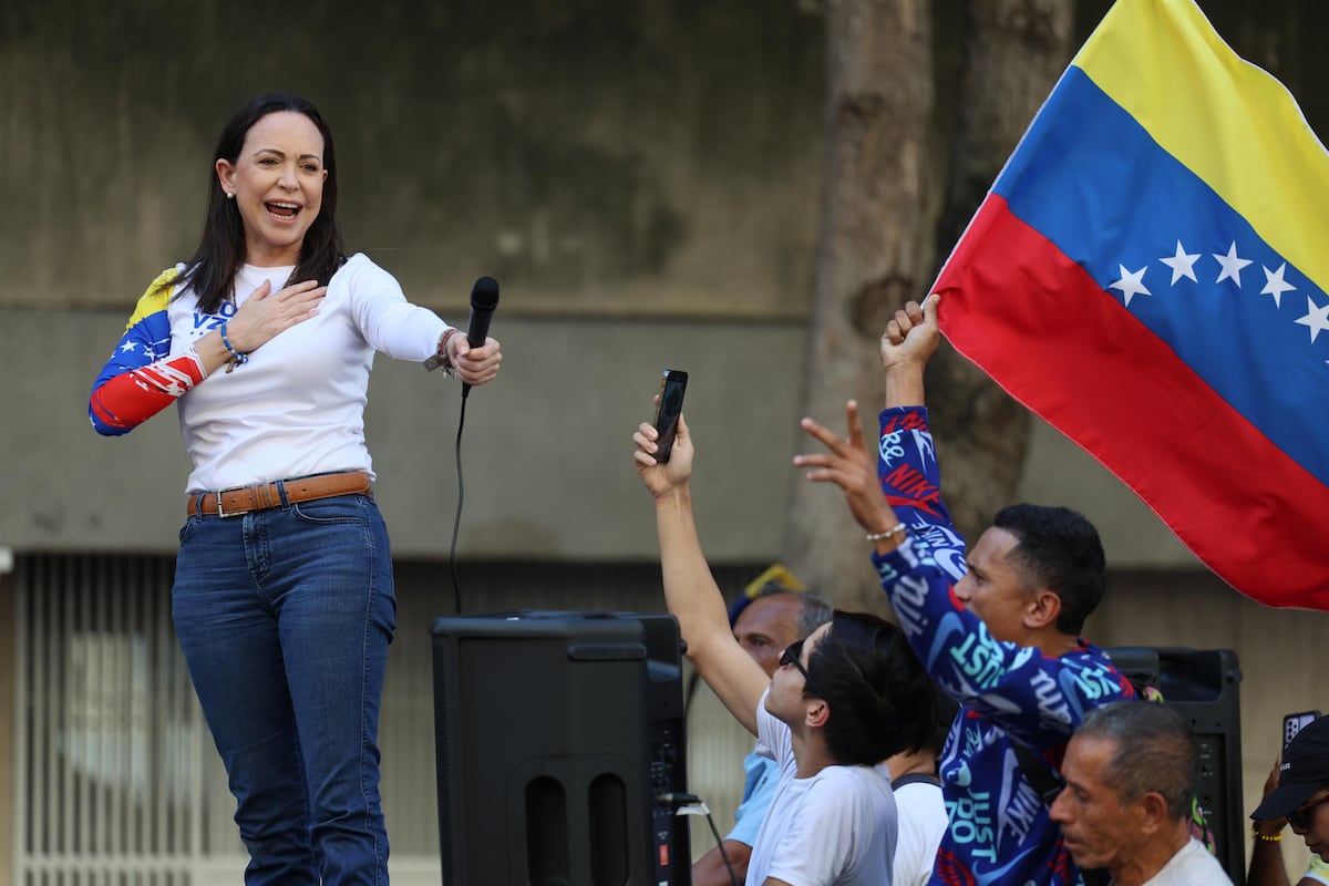 Interceptan a María Corina Machado luego de protesta