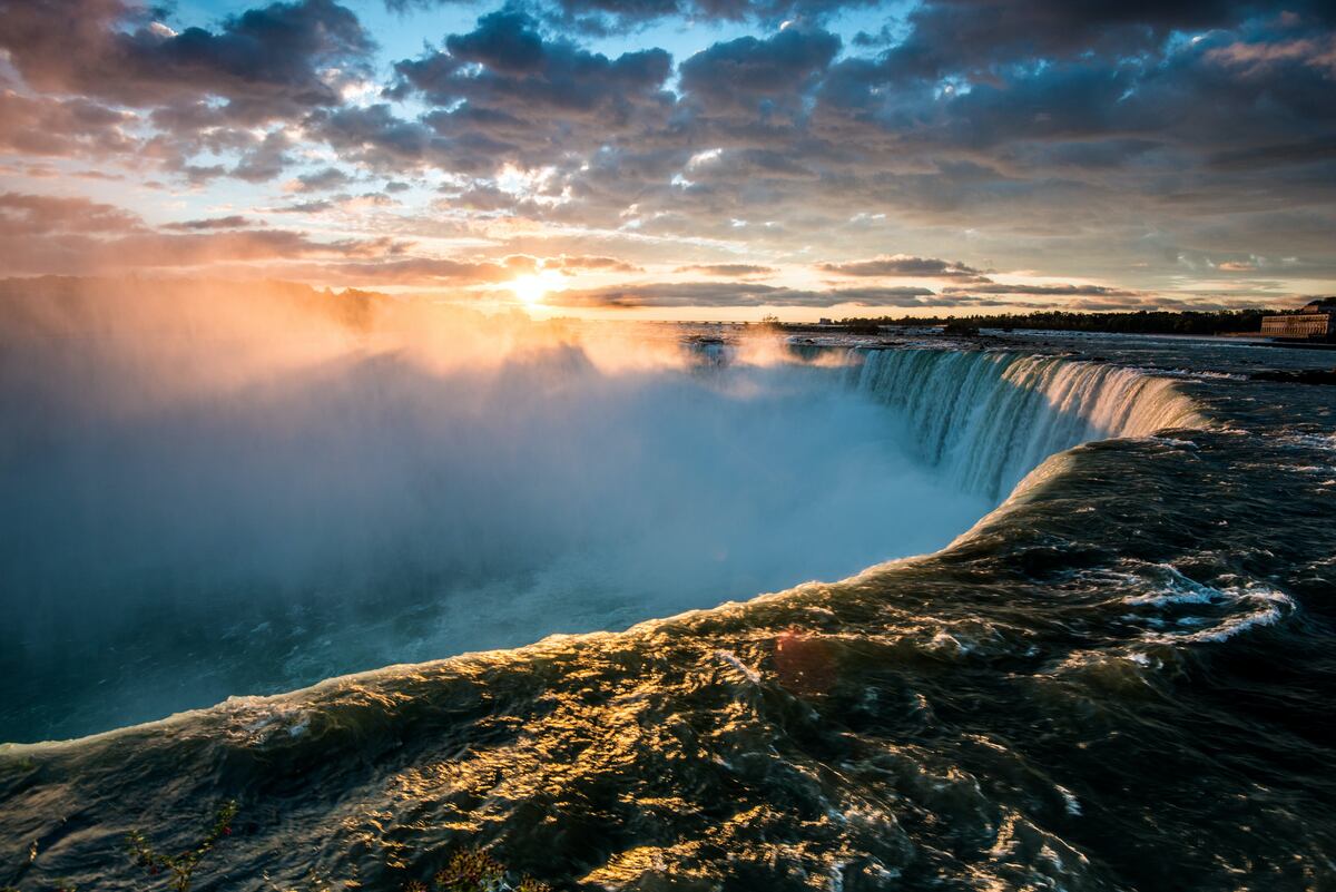 Patria, son tantas cosas bellas. Cataratas del Niágara se iluminarán en honor a Panamá