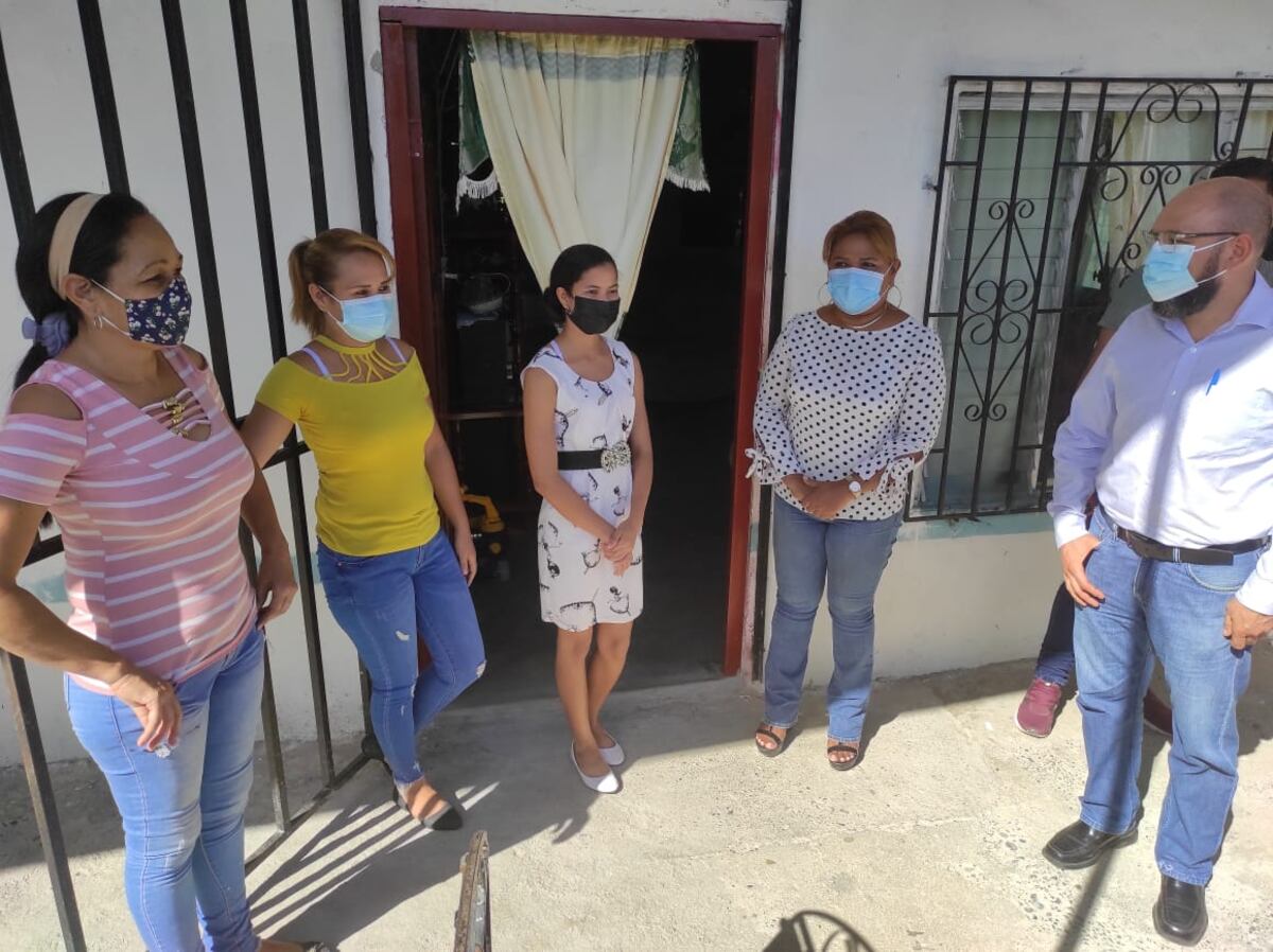 Tres estudiantes de Bocas del Toro irán a Cuba a estudiar Medicina. Son becados por el Ifarhu