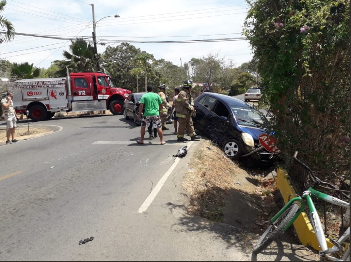 Bomberos han atendido más de 100 emergencias durante la Semana Mayor