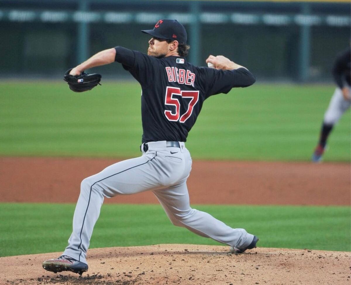 La histórica temporada de Shane Bieber, ganador de la Triple Corona en las Grandes Ligas