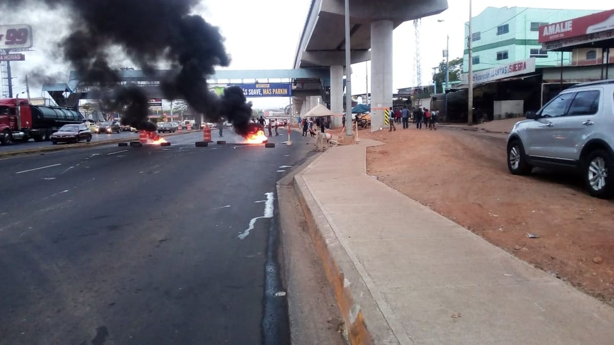 Piratas cierran vía por Plaza Tocumen