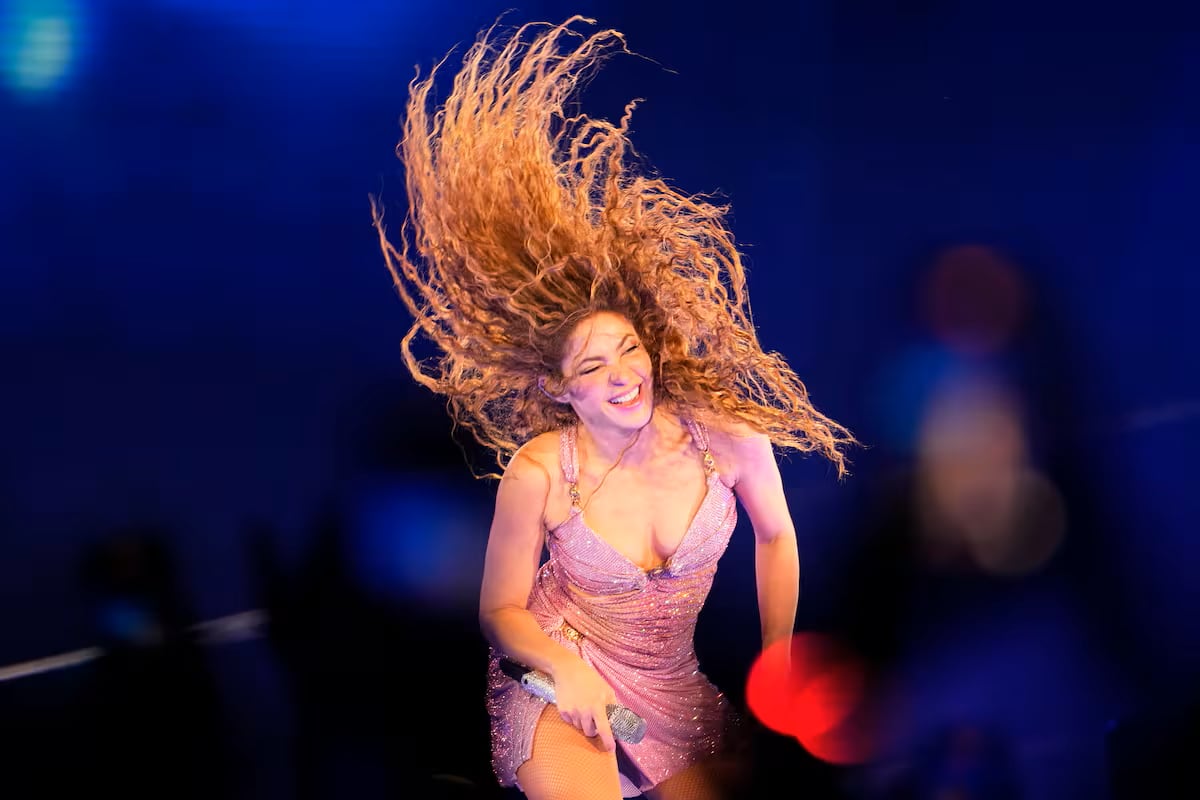 Shakira deslumbra en su regreso a Barranquilla con la gira ‘Las Mujeres Ya No Lloran’