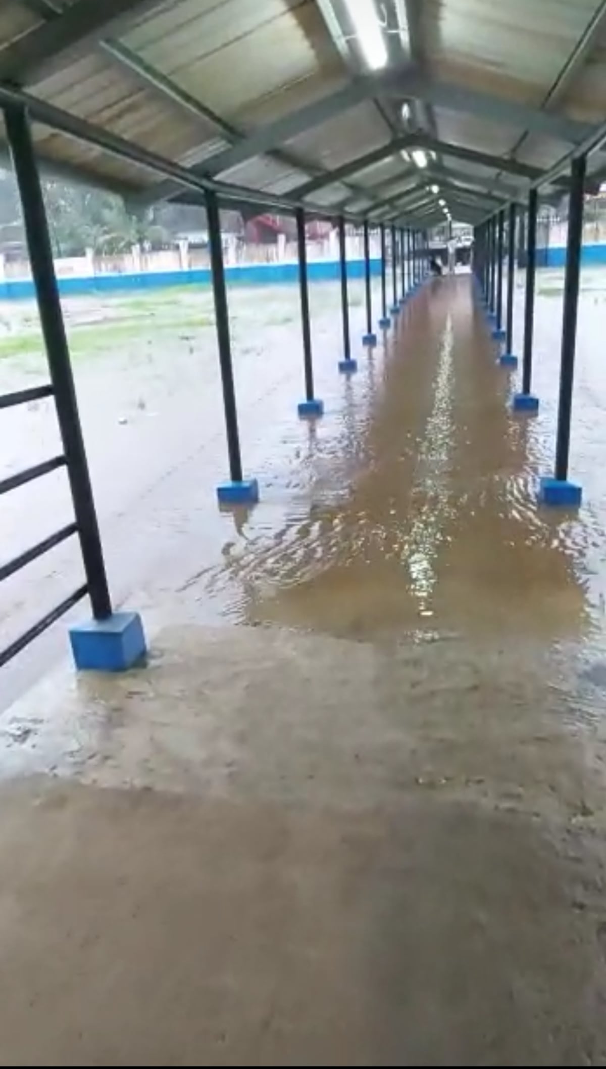 Lluvias vuelven a provocar desborde de ríos e inundaciones en Tonosí y en La Villa, provincia de Los Santos