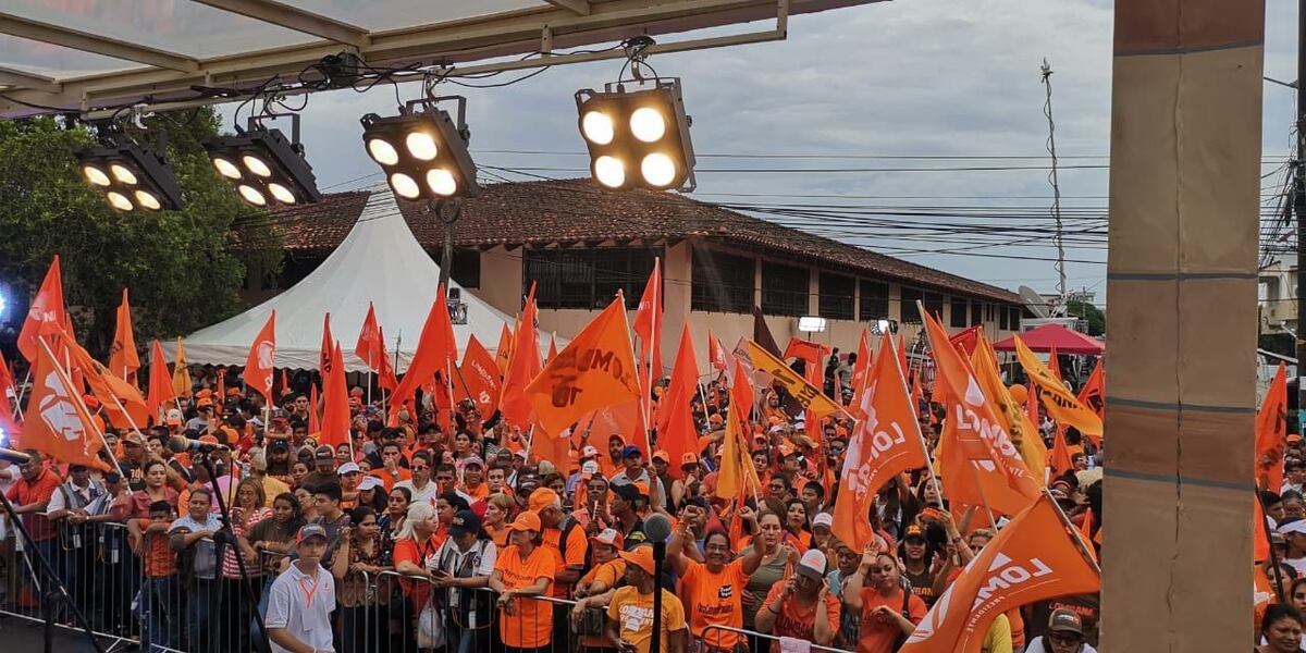 Rubén Blades aclara que no está endosando la candidatura de Lombana