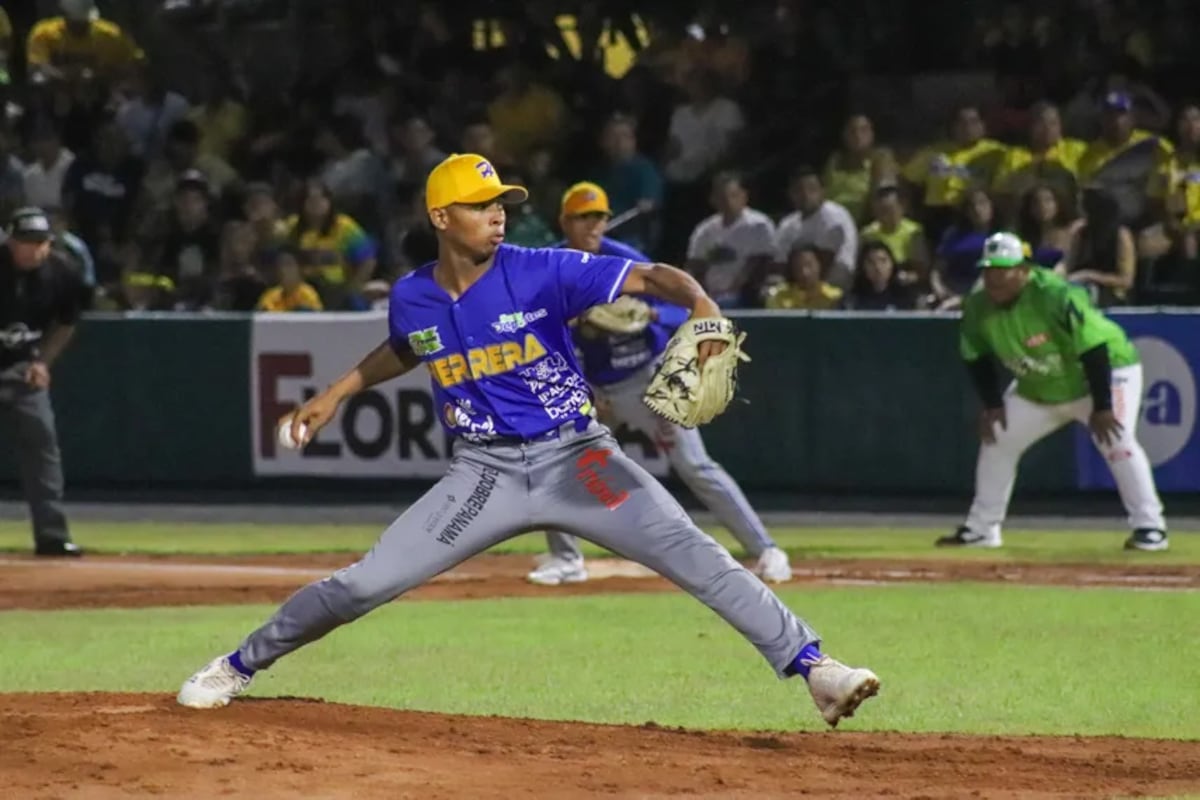 Cuatro duelos de infarto este lunes en el Béisbol Juvenil 2025: ¡No te los pierdas!