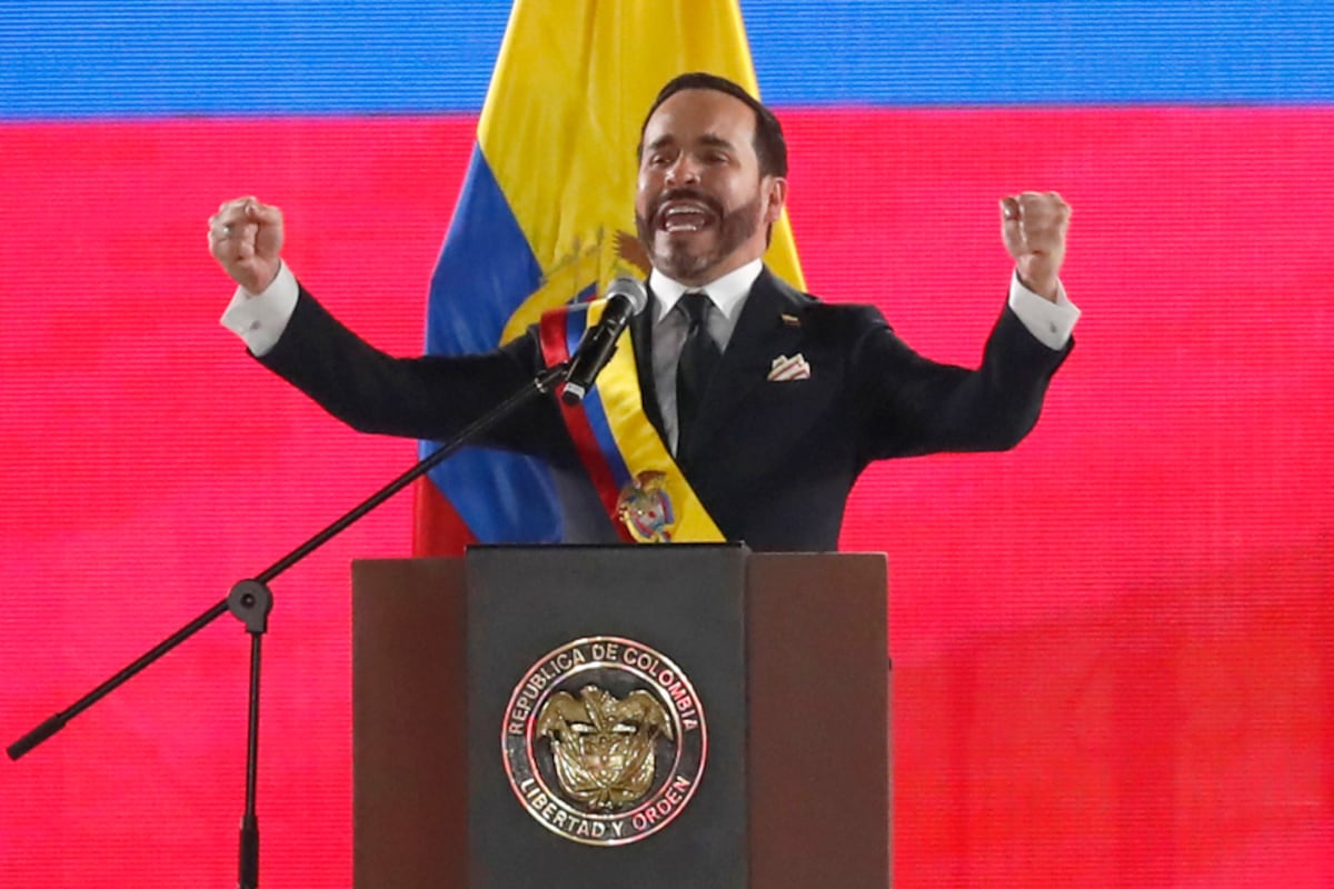 Machado pide alianza a De la Espriella