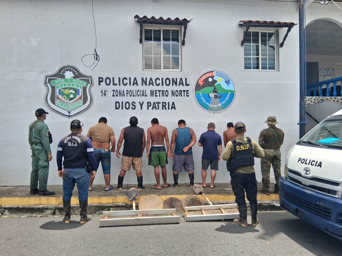 Los agarran con las manos en el oro: Seis caen por presunta minería ilegal en quebrada de Panamá Norte