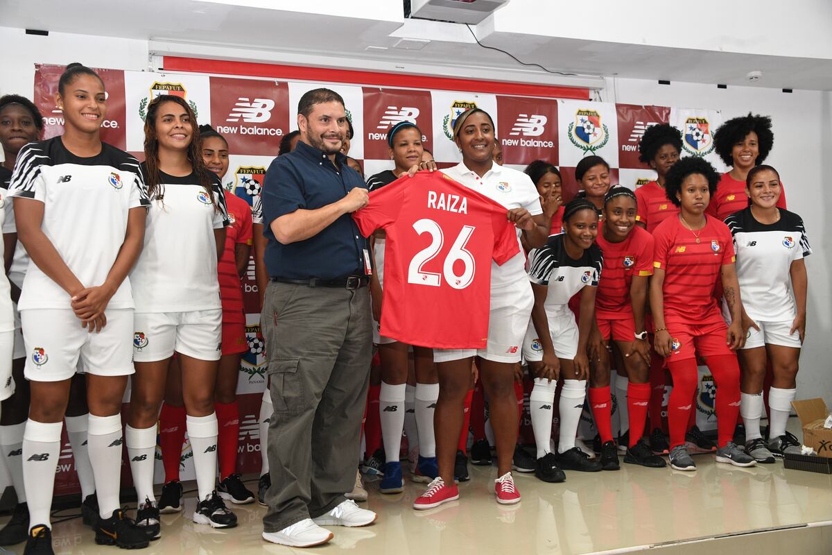 Las chicas tendrán el honor de estrenar la nueva piel