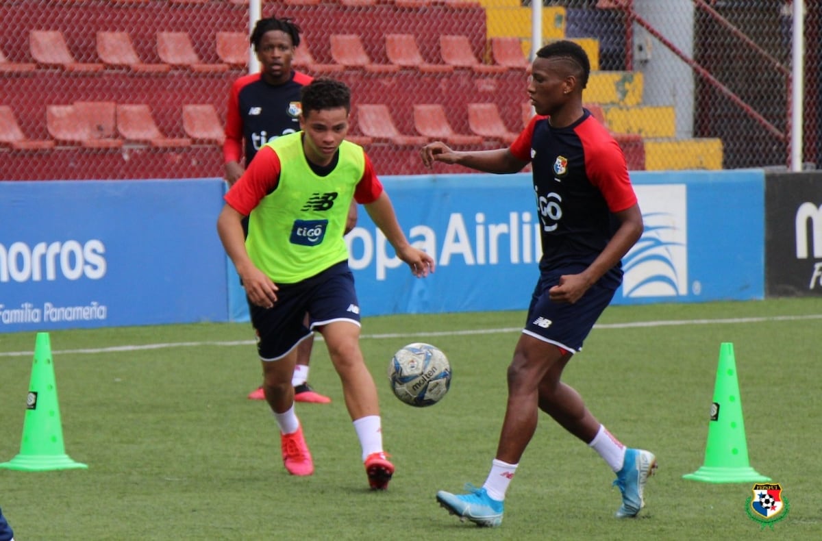 Selección nacional de fútbol cumple segundo jornada de entrenamientos