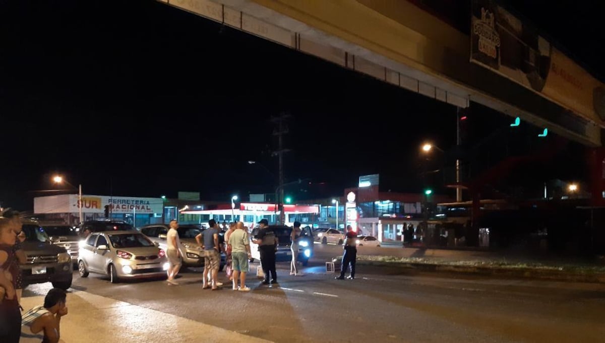 Se formó. Panamá Oeste está en las calles exigiendo agua. Tranque descomunal. Video