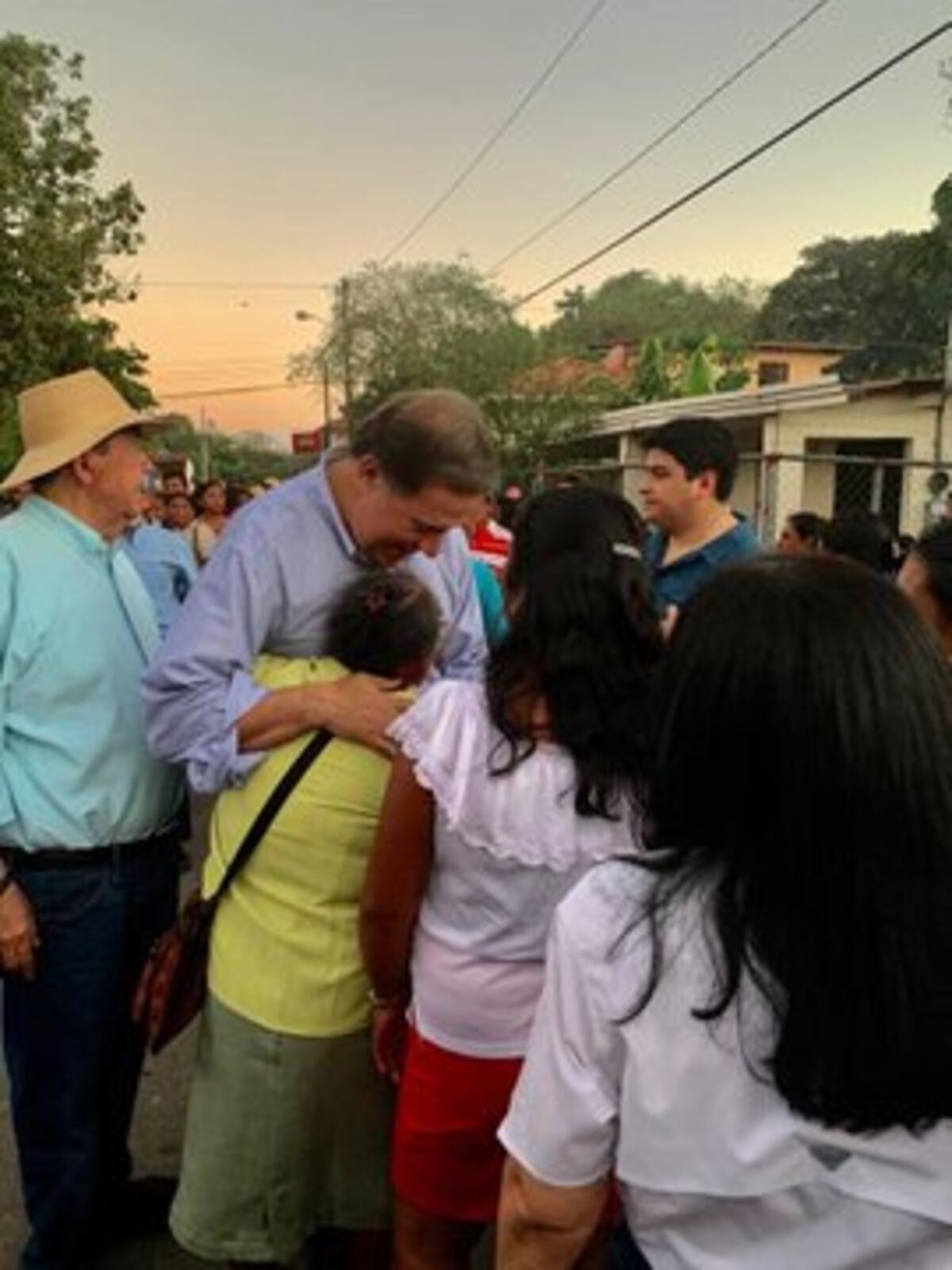 Varela está en Panamá. Te diremos en qué anda