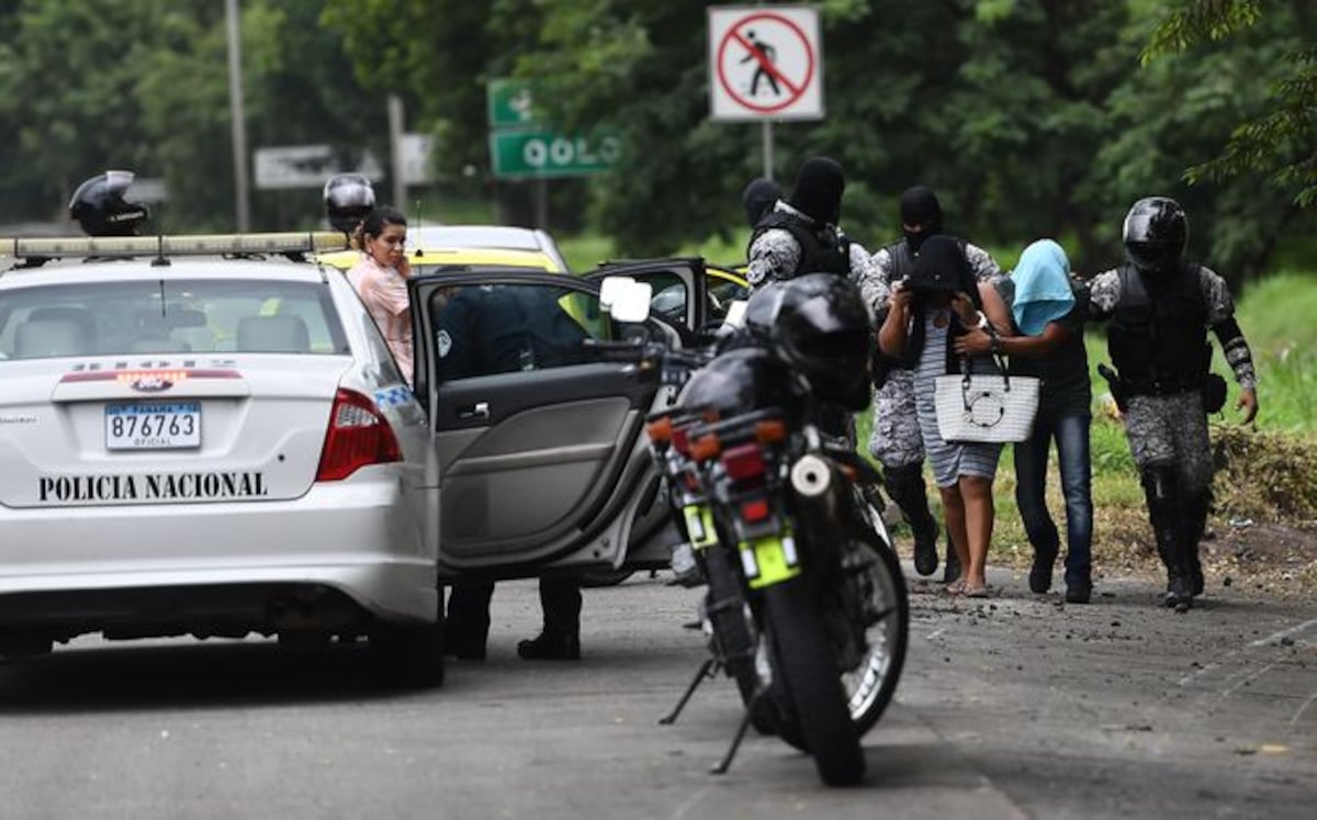 Taxis, herramienta de criminales y riesgo de conductores