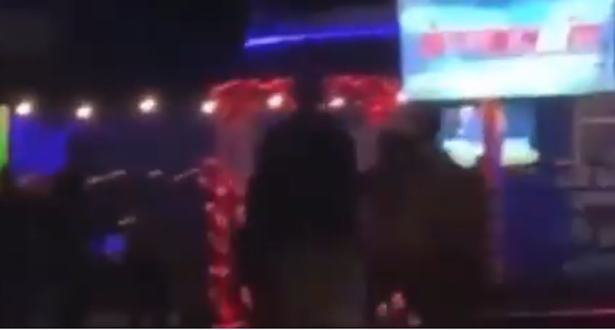 Destrozaron una discoteca en Aguadulce y ahora los andan buscando. Video