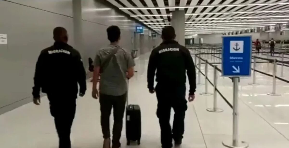 Con pasaporte robado. Retienen a sujeto en el Aeropuerto de Tocumen