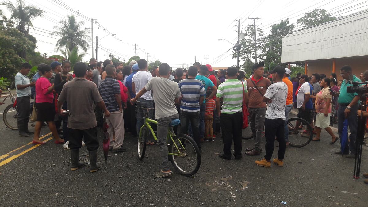 Víctimas de represión policial en Bocas del Toro a la espera de que se extienda asistencia social