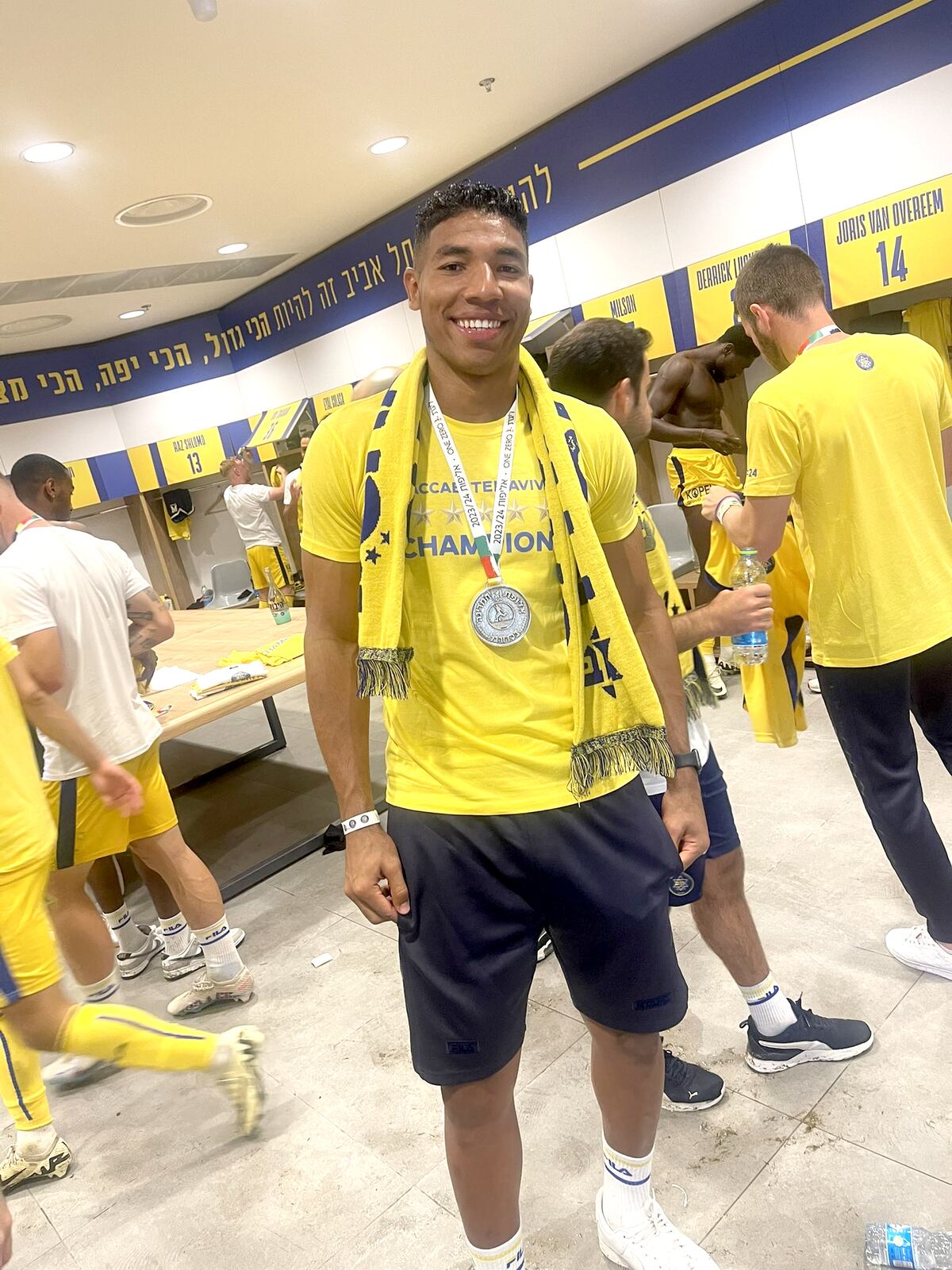 Orlando Mosquera y el Maccabi Tel Aviv, son campeones de la Liga Israelí