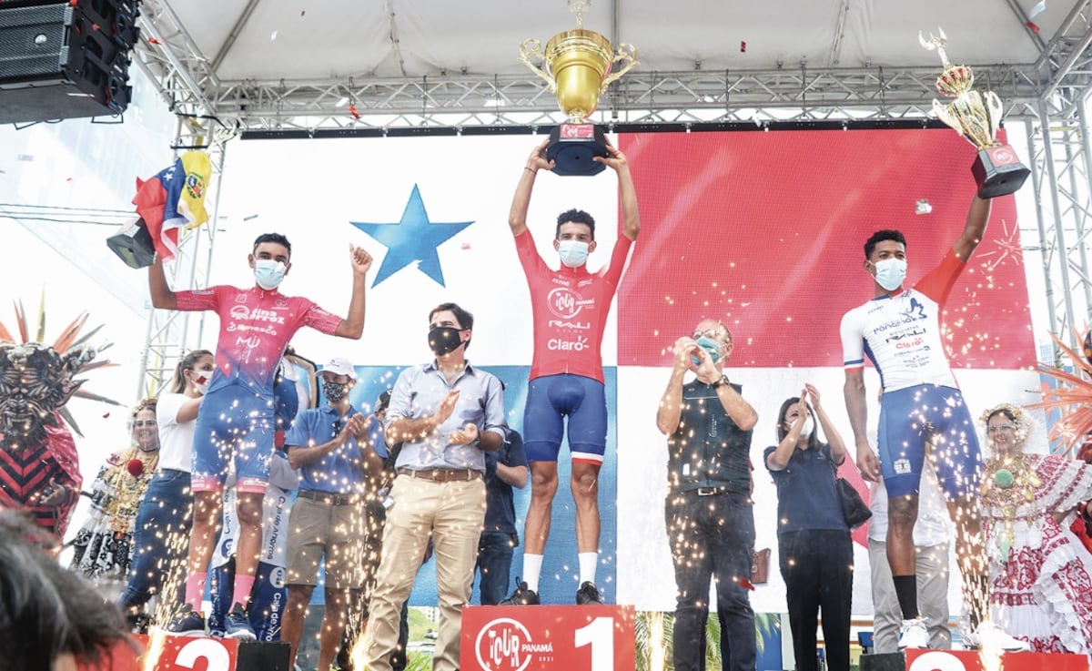 Franklin Archibold ratifica su gran momento de forma y reina en el Tour de Panamá