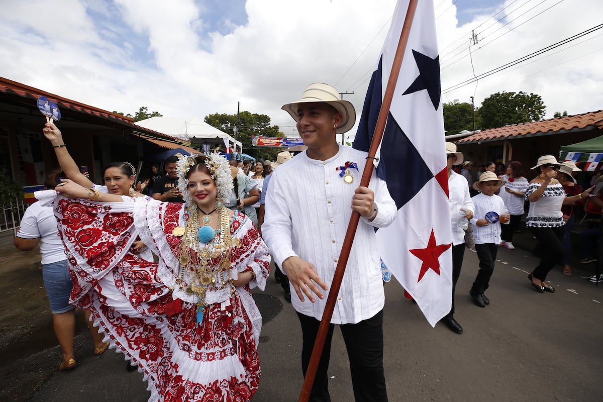 Desfiles y tradición bajo la lluvia: Panamá por distintos lugares conmemora su independencia