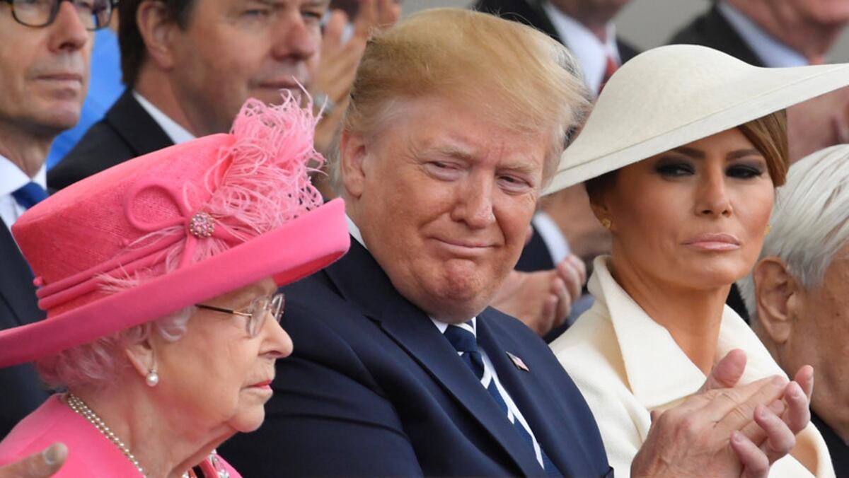 Reina Isabel II se queja por daño que dejó Trump en su visita