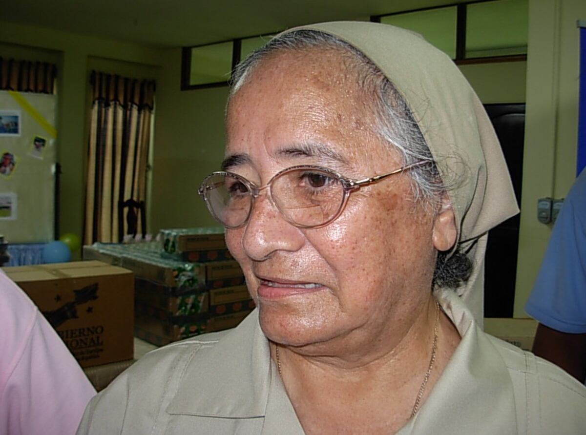 Muere Sor Lourdes del Hogar Malambo. Llueven las condolencias