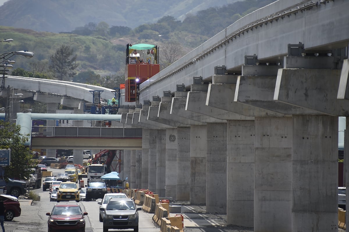 Por trabajos de la Línea 3 del Metro se anuncian cierre en la carretera Panamericana