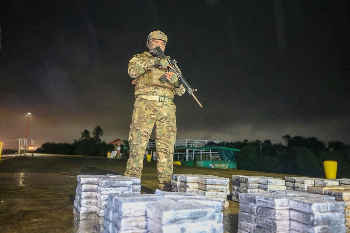 Operativos relámpago: Aeronaval incauta más de mil 600 paquetes en un día