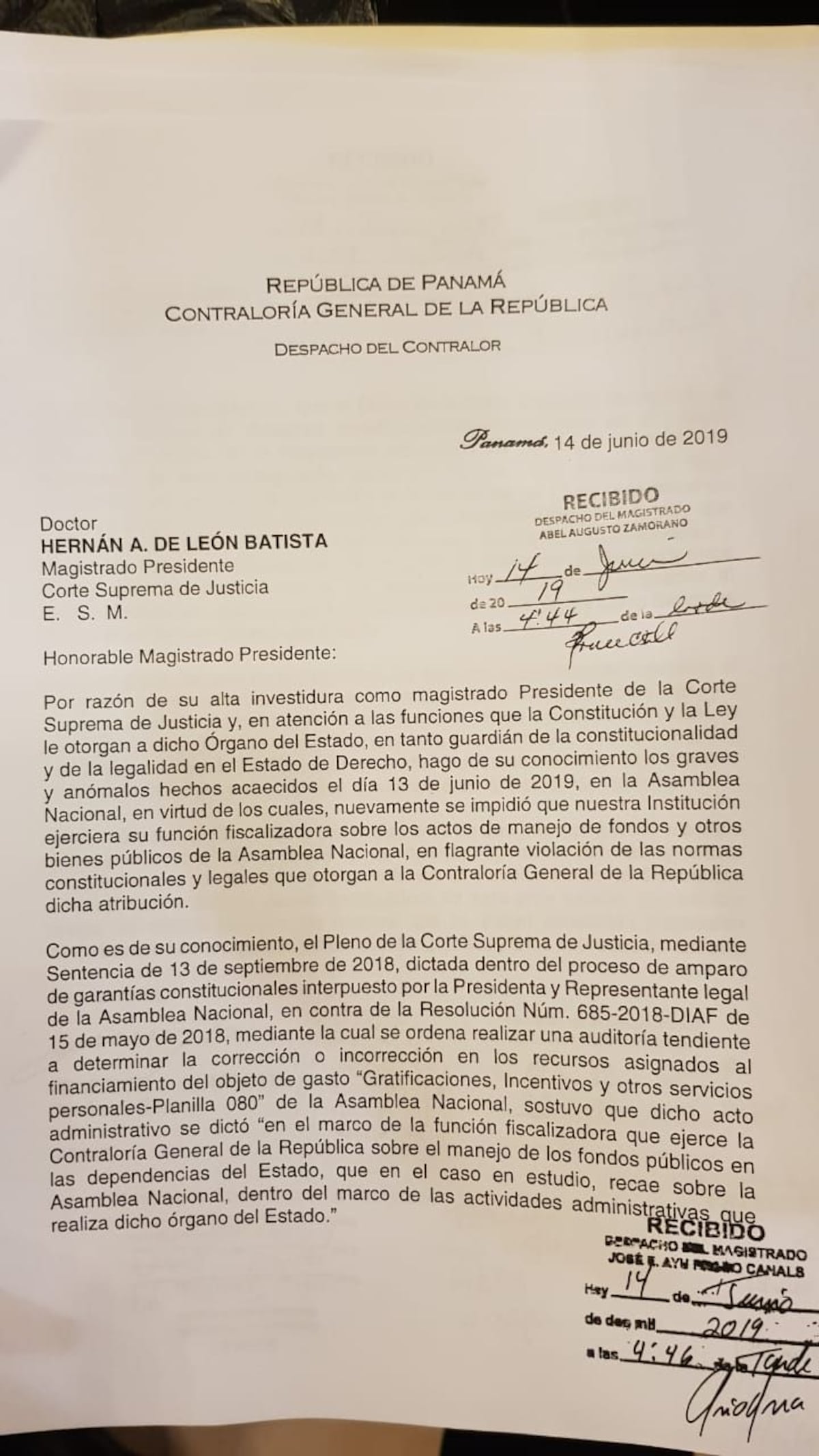 Humbert: Es una vergüenza uso de fondos de las planillas por los Diputados