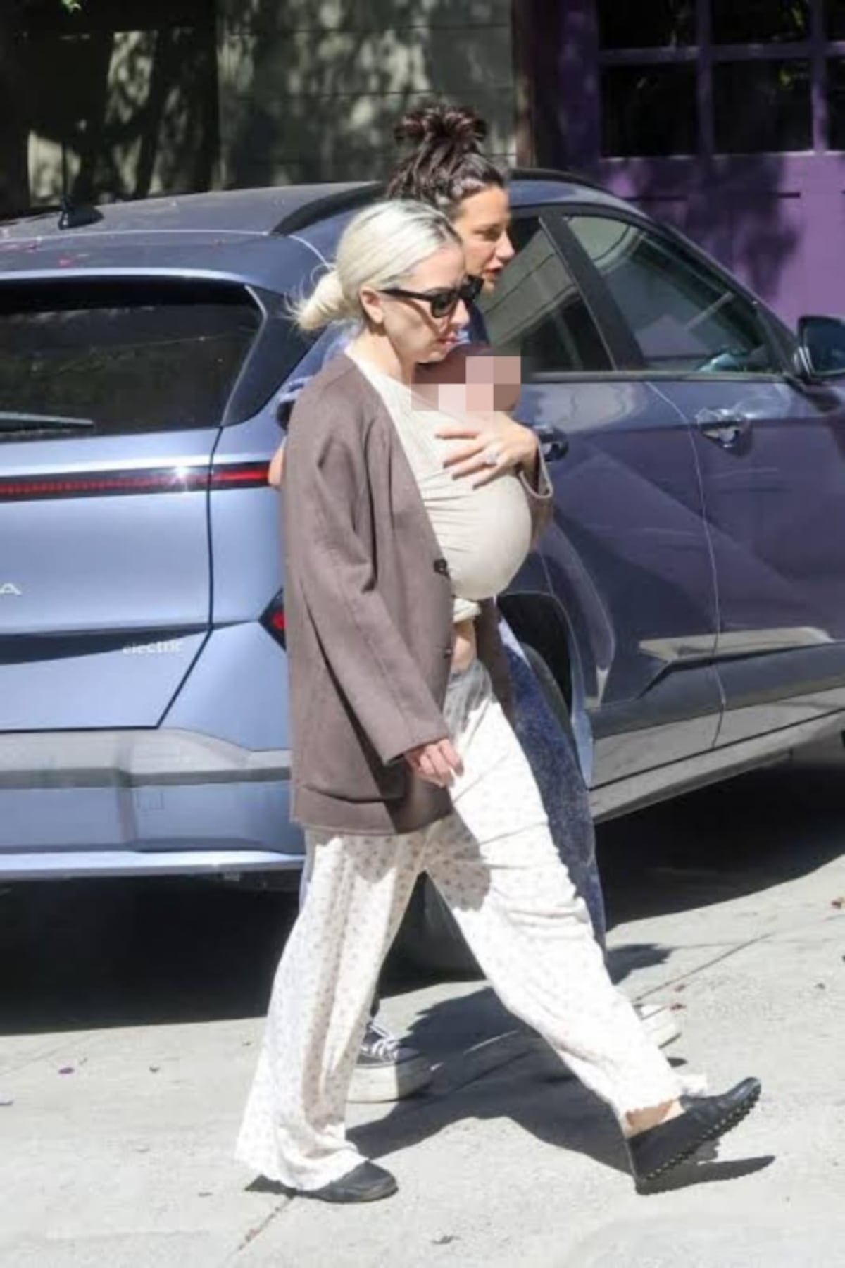 ¡LADY GAGA CUMPLE SU GRAN SUEÑO! La cantante se convierte en madre junto a Michael Polansky