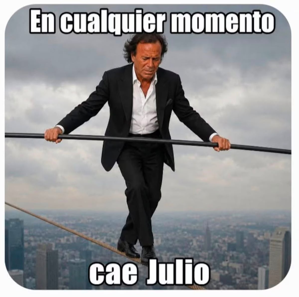 ¡Arranca julio! Y los memes virales de Julio Iglesias regresan… en modo Mundial 2026