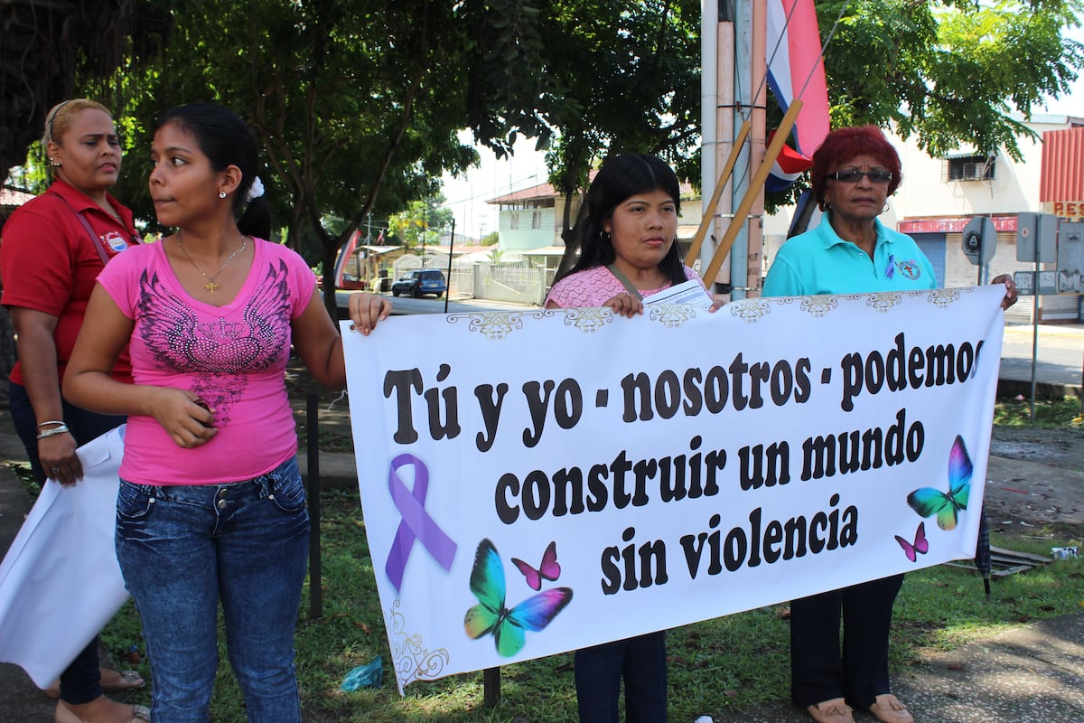 Panamá se iluminará de violeta contra la no violencia 