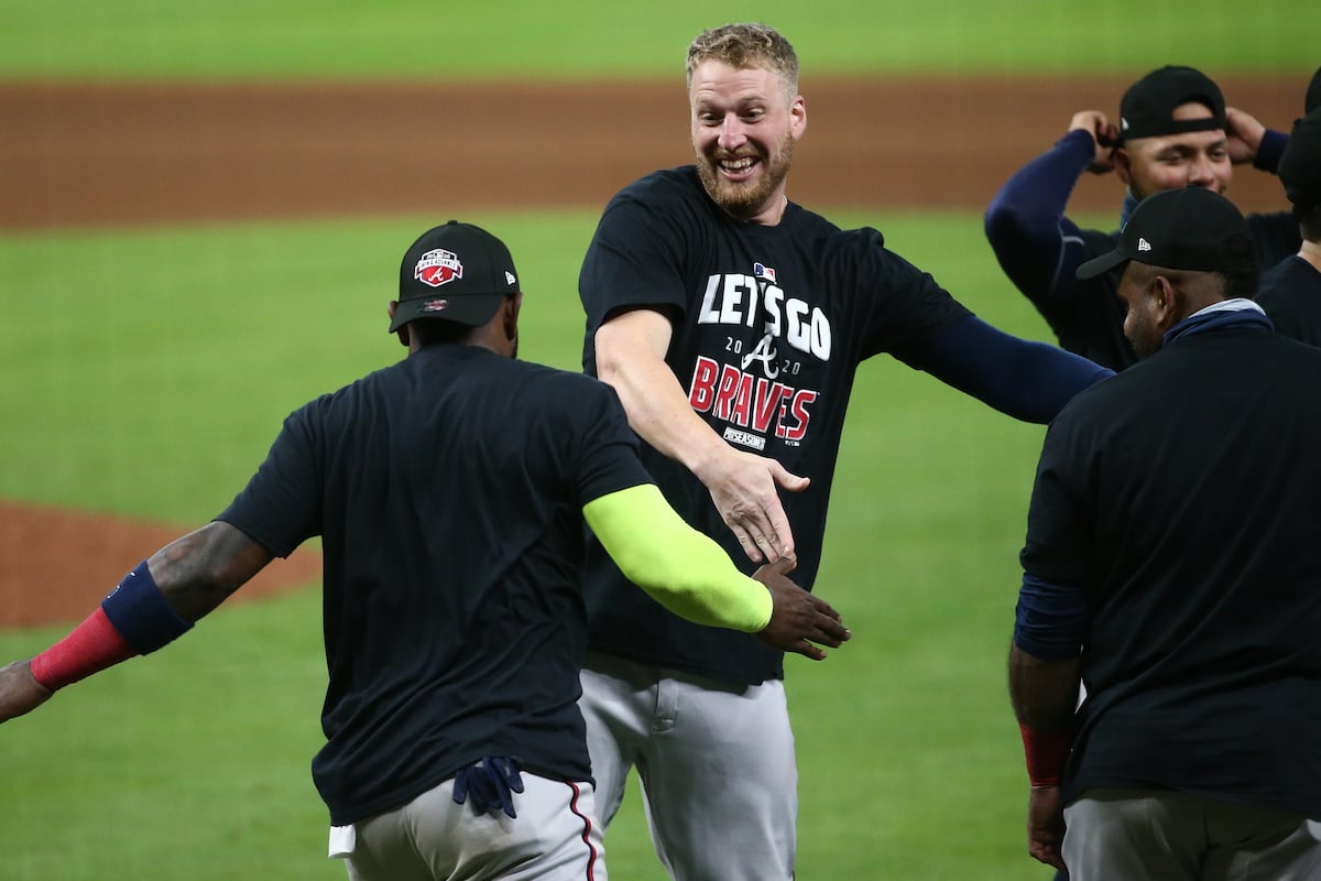 Los Bravos ya están en la Serie de Campeonato de la Liga Nacional